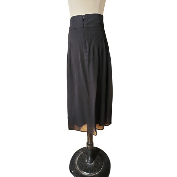 St. John Collection Silk Crepe Pleated Skirt Womens Size 12 Old Money Classic - Picture 2 of 9